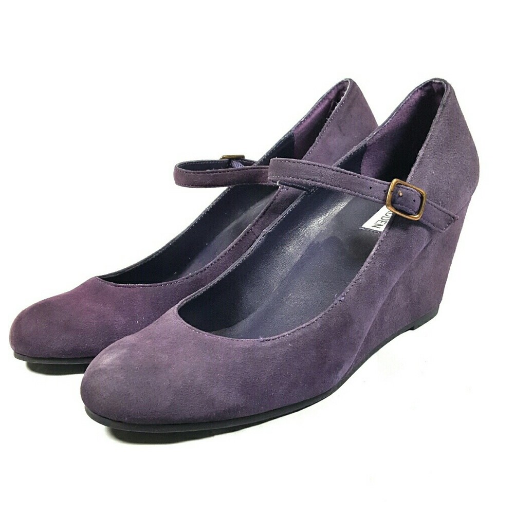 STEVE MADDEN Purple Suede Mary Jane Wedge Heels